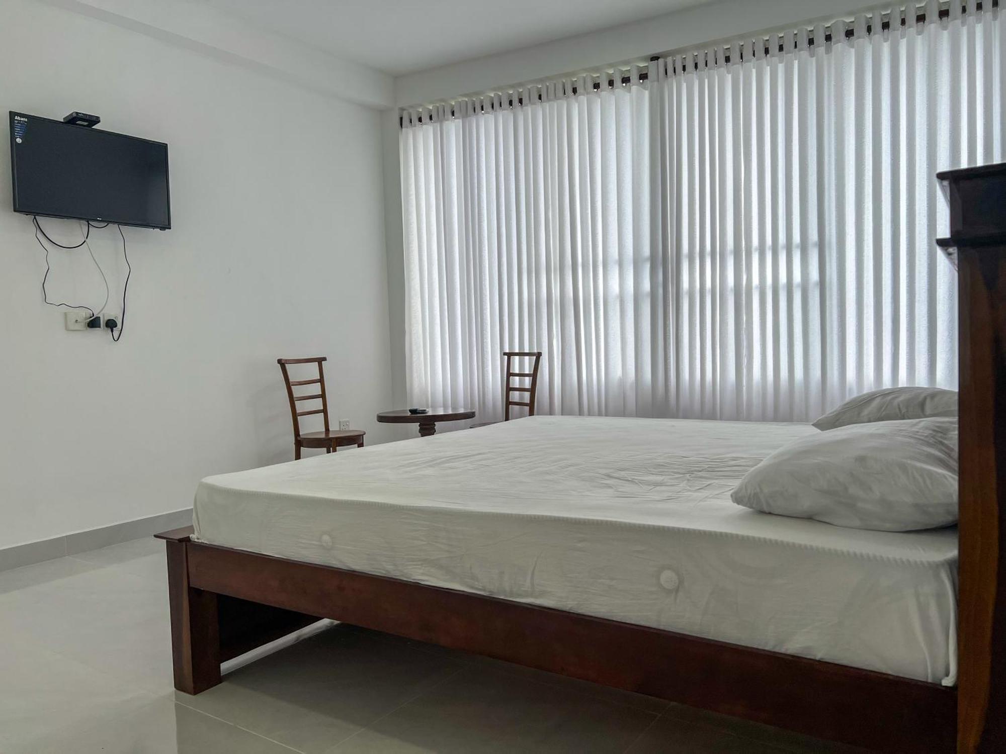 Meridian Holiday Resort รัตนปุระ ภายนอก รูปภาพ