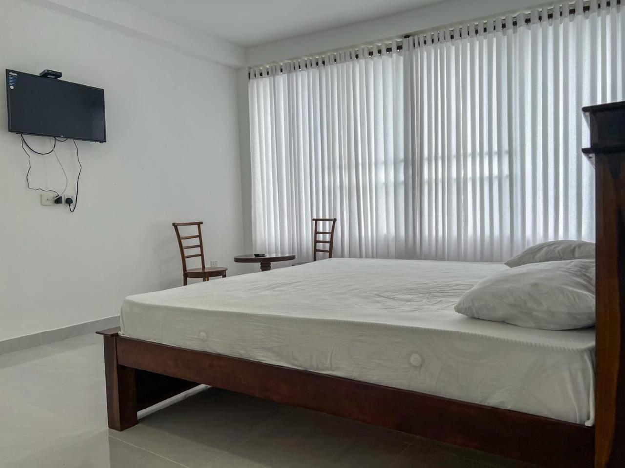 Meridian Holiday Resort รัตนปุระ ภายนอก รูปภาพ